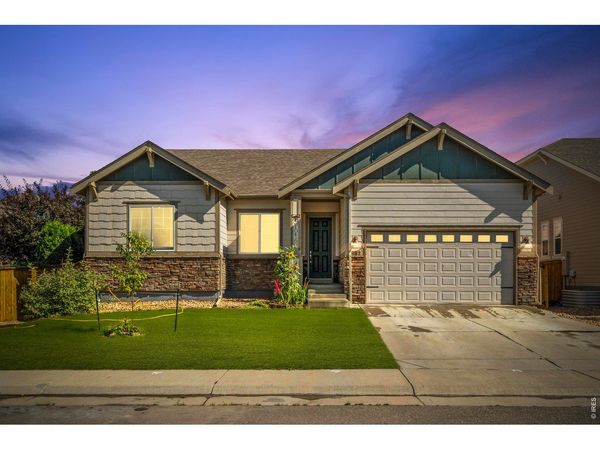882 Jenny Ln, Berthoud, CO 80513