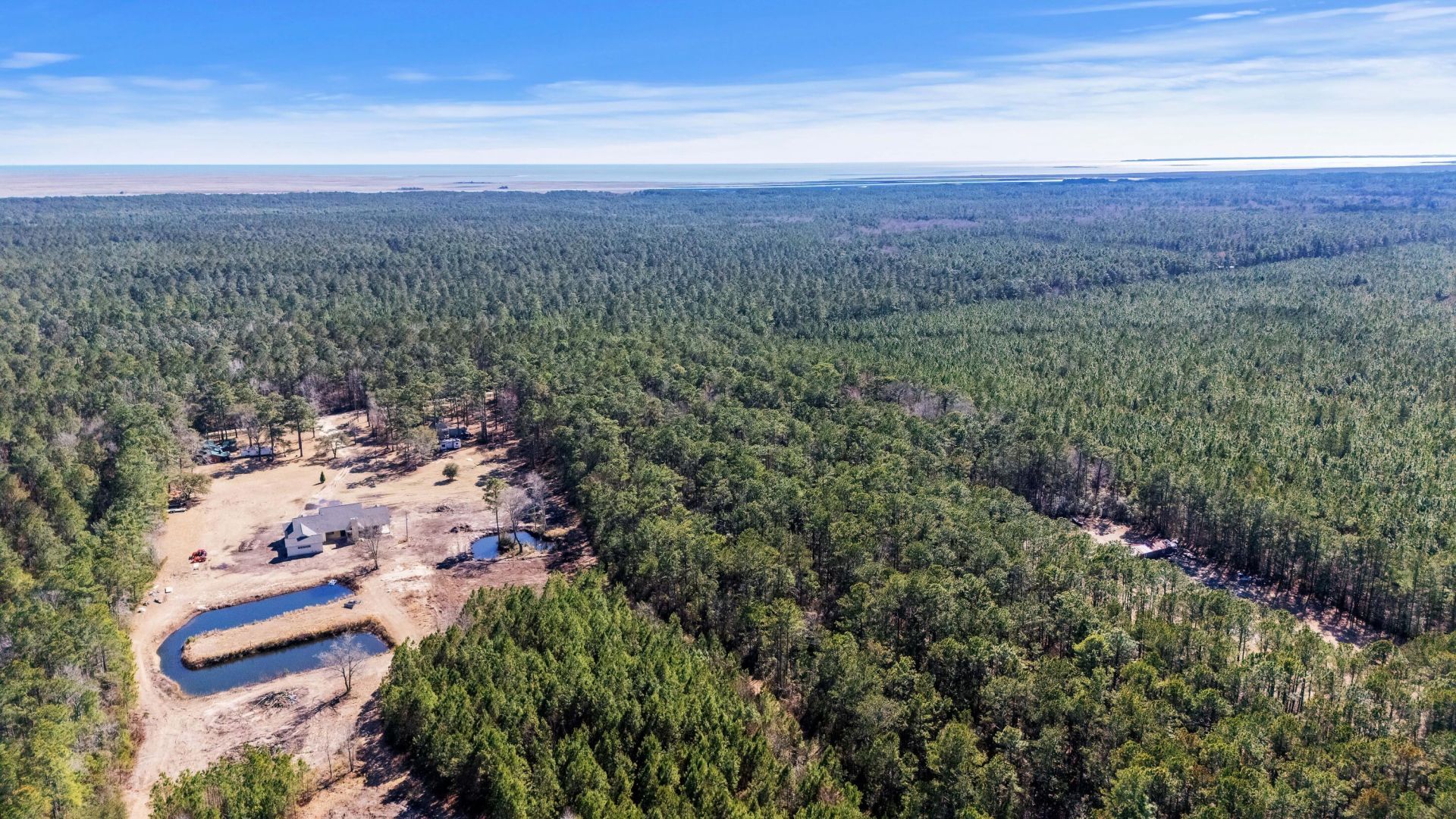 9168 Old Georgetown Road Photo 35