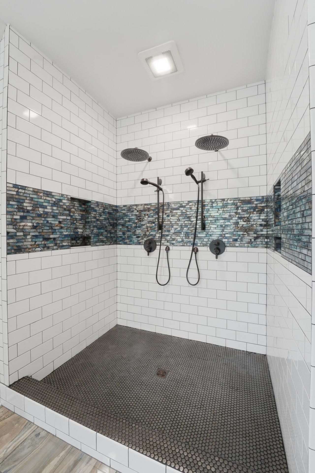 1143 Sea Eagle Watch Photo 23