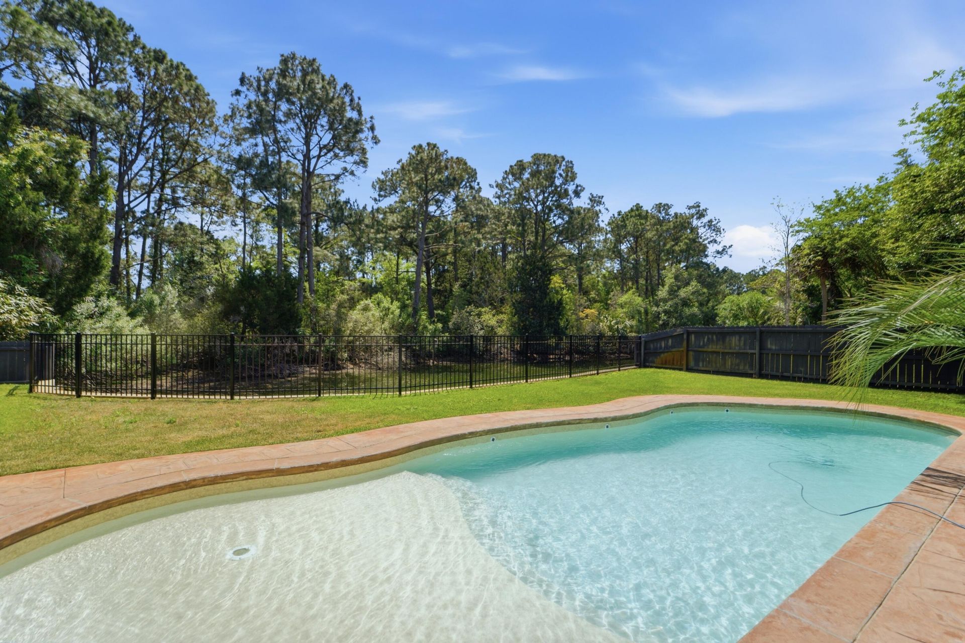 1143 Sea Eagle Watch Photo 30