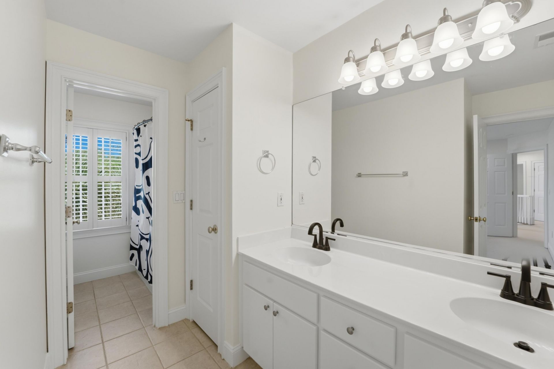 1143 Sea Eagle Watch Photo 39