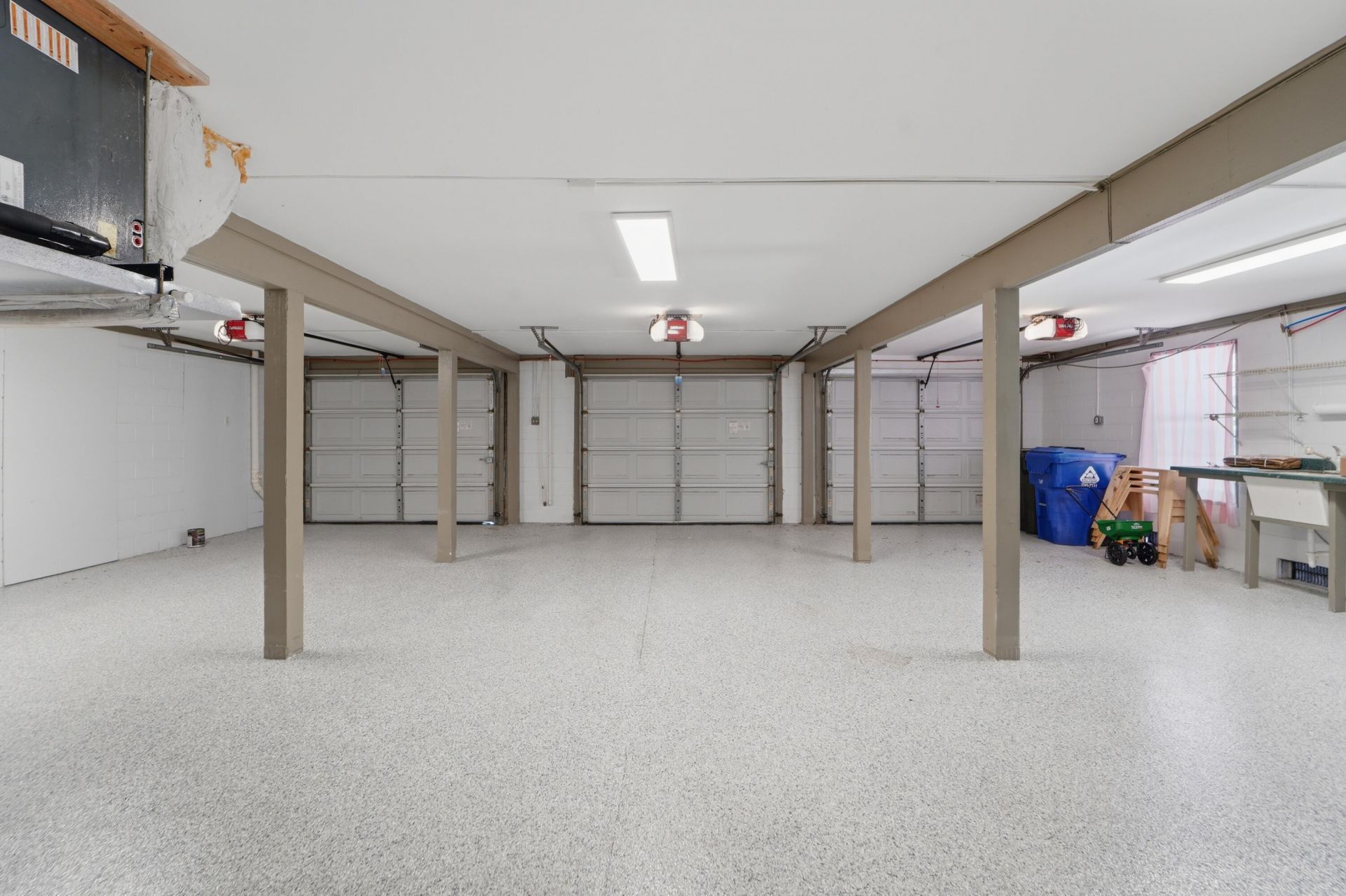 1143 Sea Eagle Watch Photo 52