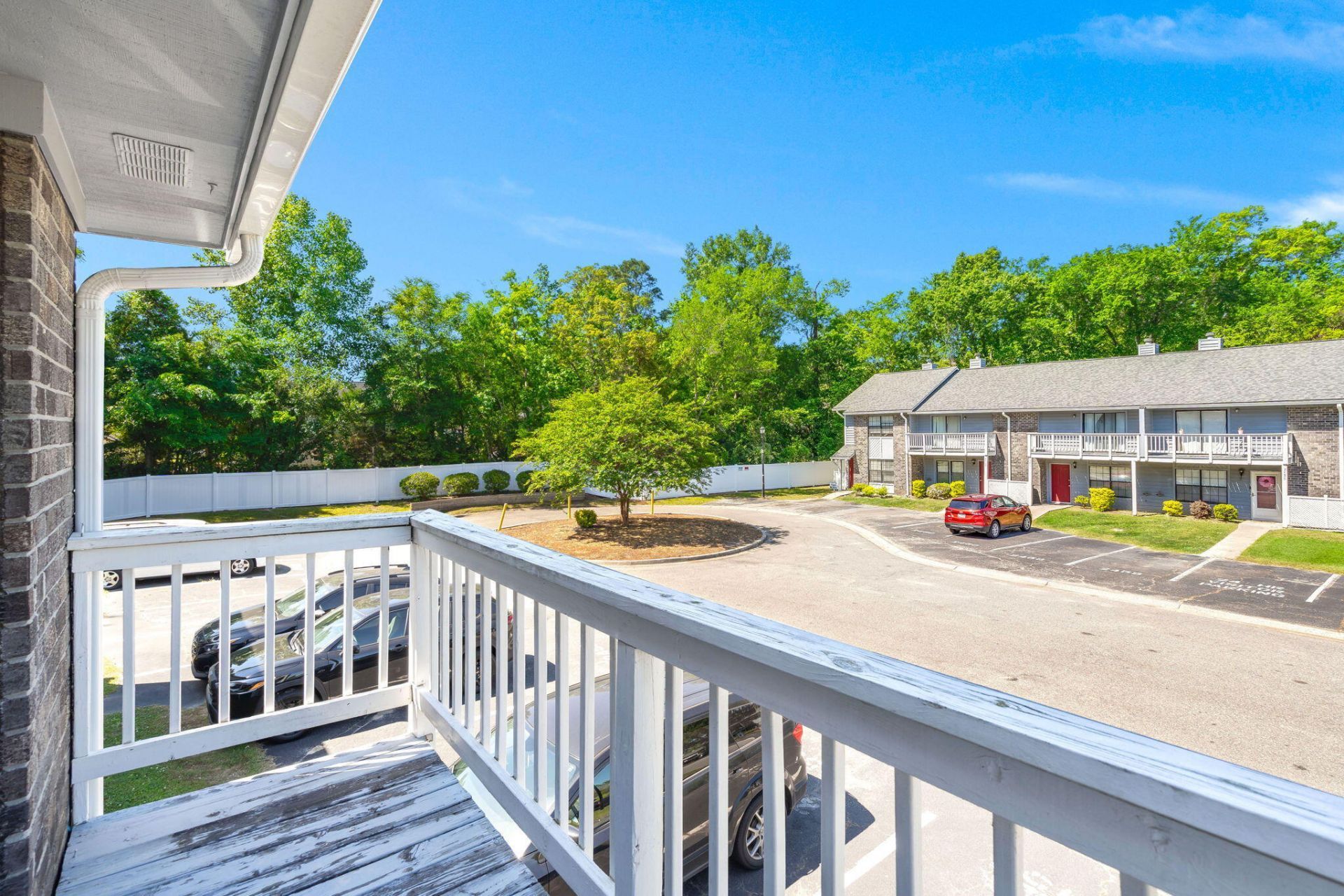 2453 Sorrell Avenue Photo 16