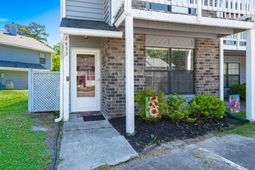 2453 Sorrell Avenue photo 4