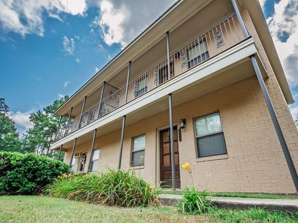 115 Orleans Oaks, Oxford, MS 38655