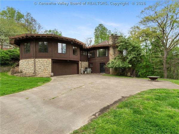 328 McKinley Avenue, Charleston, WV 25314