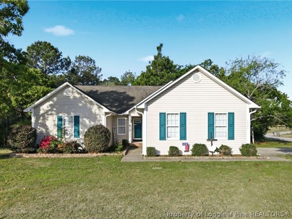 3920 Dickens Avenue, Hope Mills, NC 28348