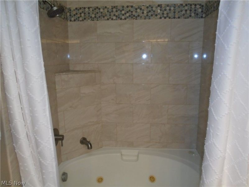 4062 Saint Andrews Court, Unit 1, Canfield, OH 44406 Photo 20