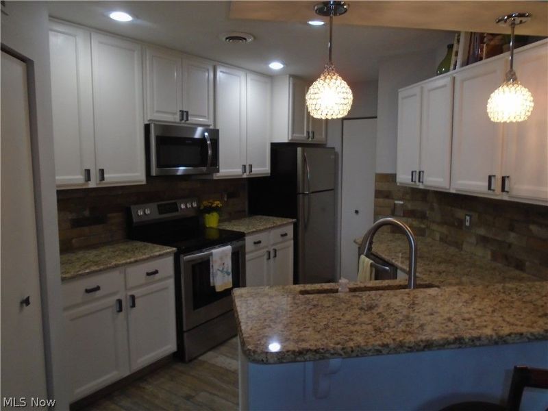 4062 Saint Andrews Court, Unit 1, Canfield, OH 44406 Photo 5