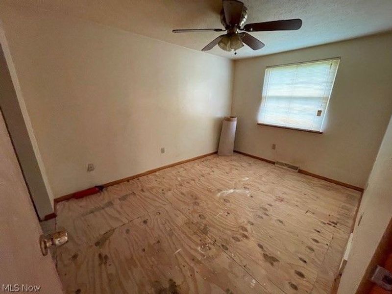 4036 Leavitt Road, Lorain, OH 44053 Photo 7