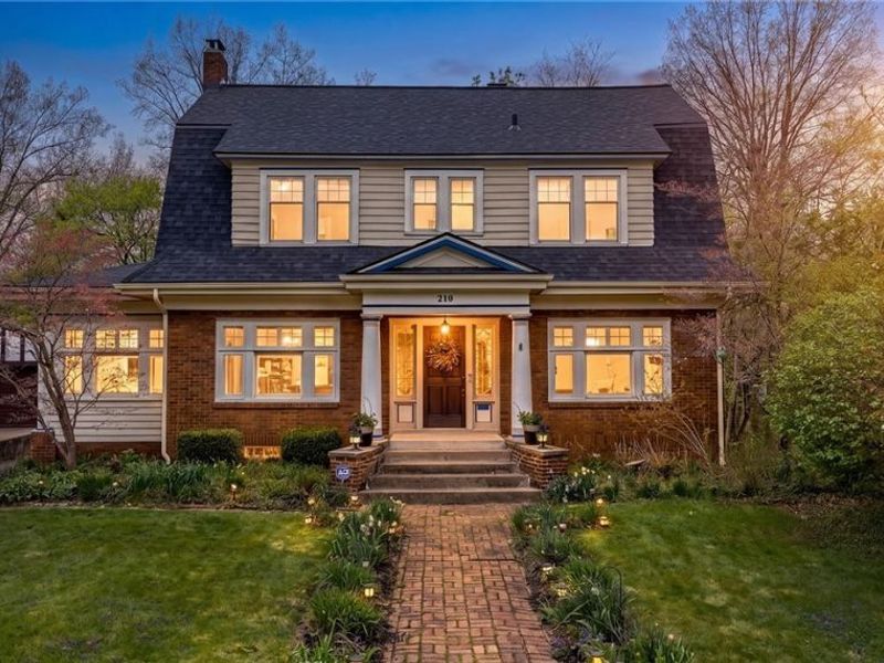 210 Storer Avenue, Akron, OH 44302 Photo 2