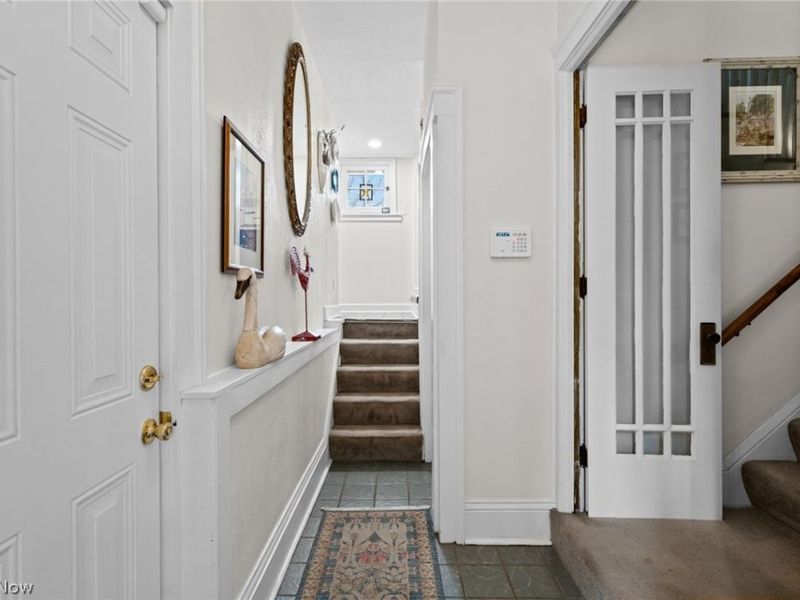 210 Storer Avenue, Akron, OH 44302 Photo 20