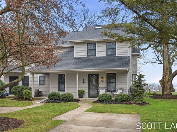 124 Elizabeth Street, Unit E, Saugatuck, MI 49453