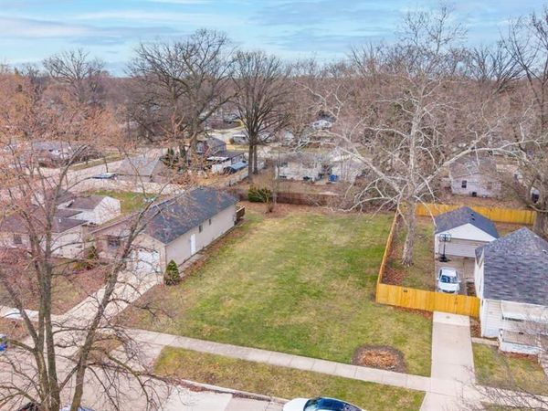 3988 Ziegler Street, Dearborn Heights, MI 48125