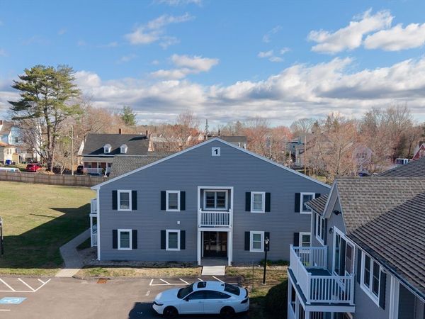 450 Somerset Ave, Unit 1-4, Taunton, MA 02780