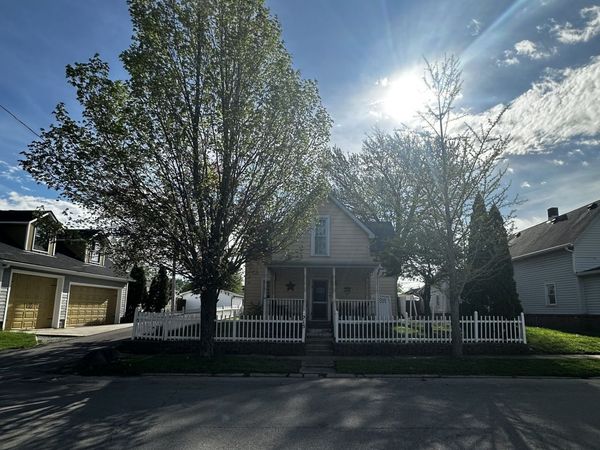 215 S Pearl Street, Pendleton, IN 46064