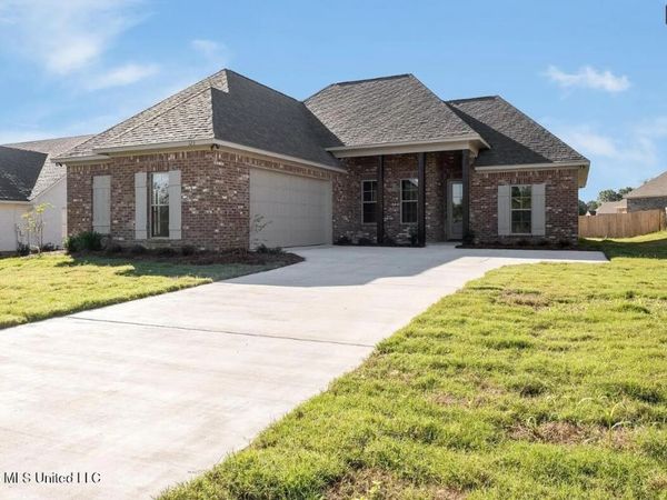 123 Porter Ridge, Canton, MS 39046