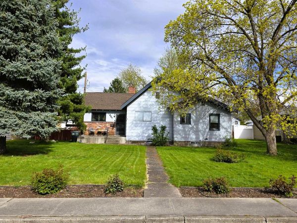 607 Burns Street, Clarkston, WA 99403