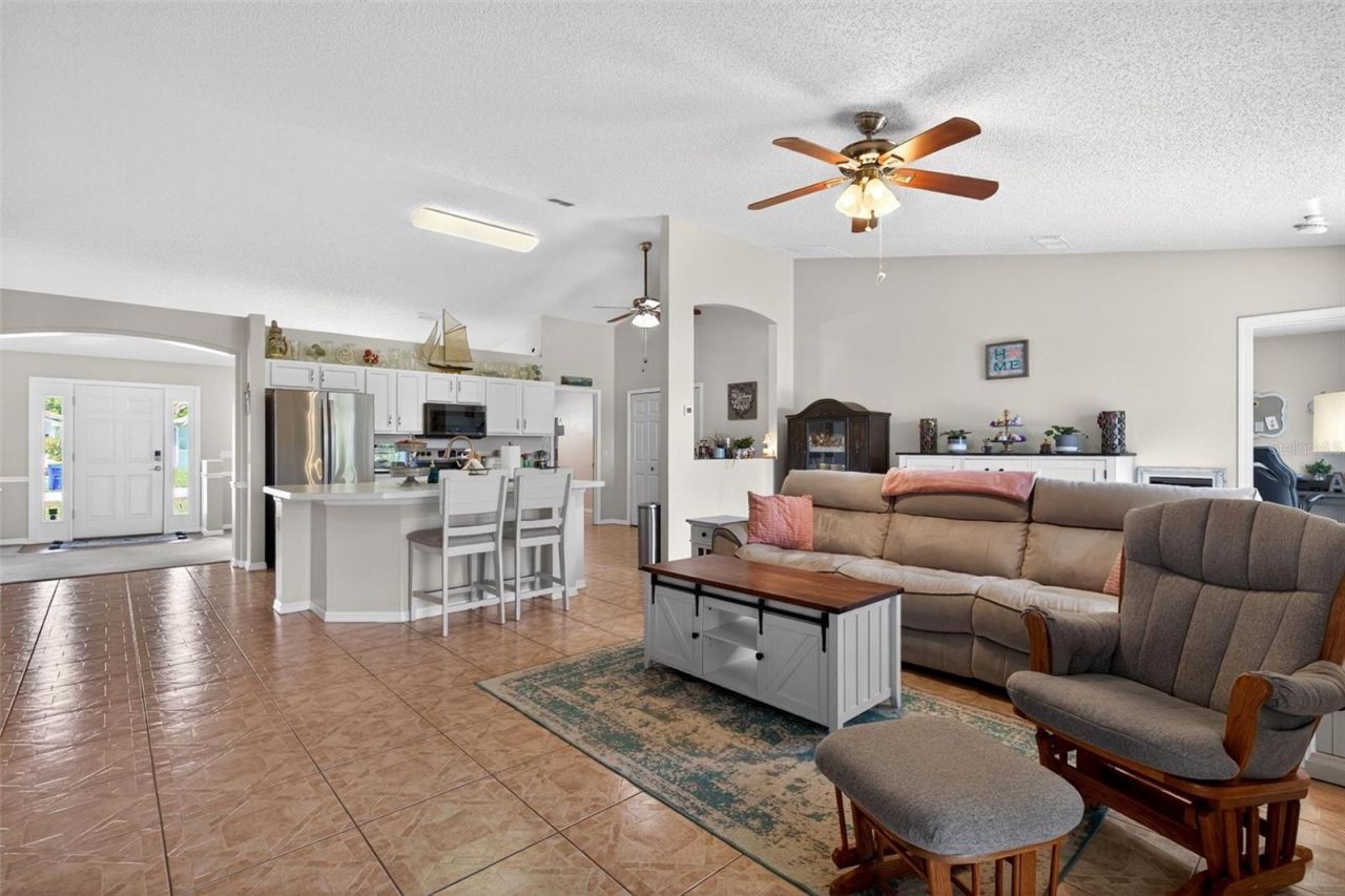 341 Mariners Gate Drive, Edgewater, FL 32141 Photo