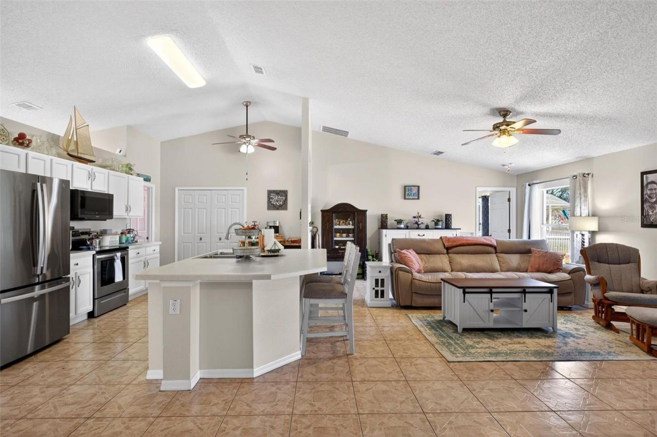 341 Mariners Gate Drive, Edgewater, FL 32141 Photo