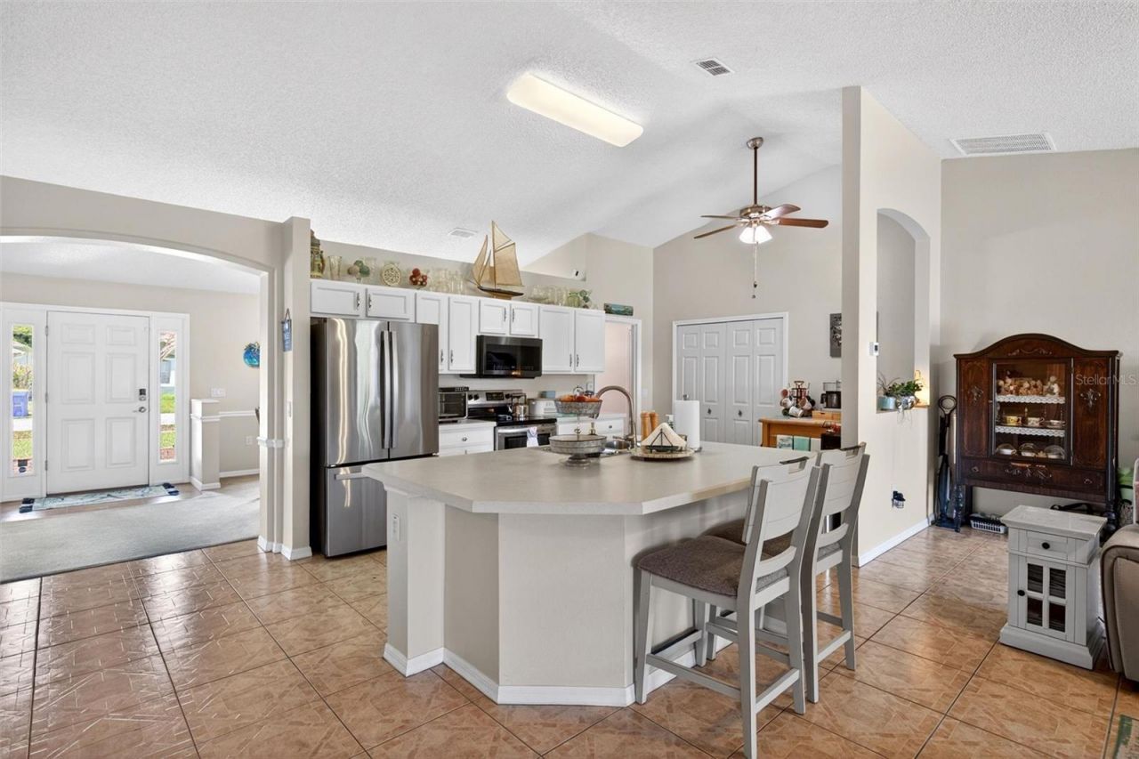 341 Mariners Gate Drive, Edgewater, FL 32141 Photo