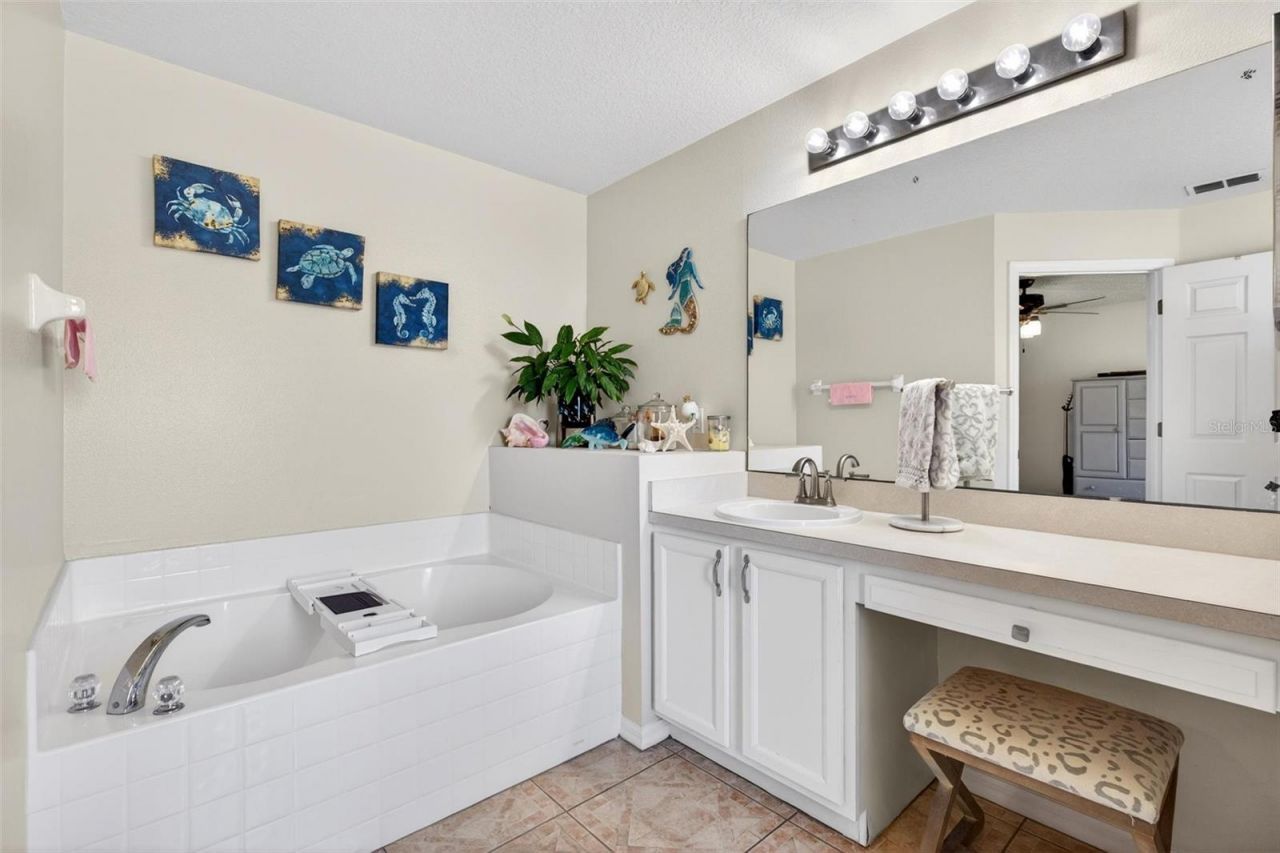 341 Mariners Gate Drive, Edgewater, FL 32141 Photo