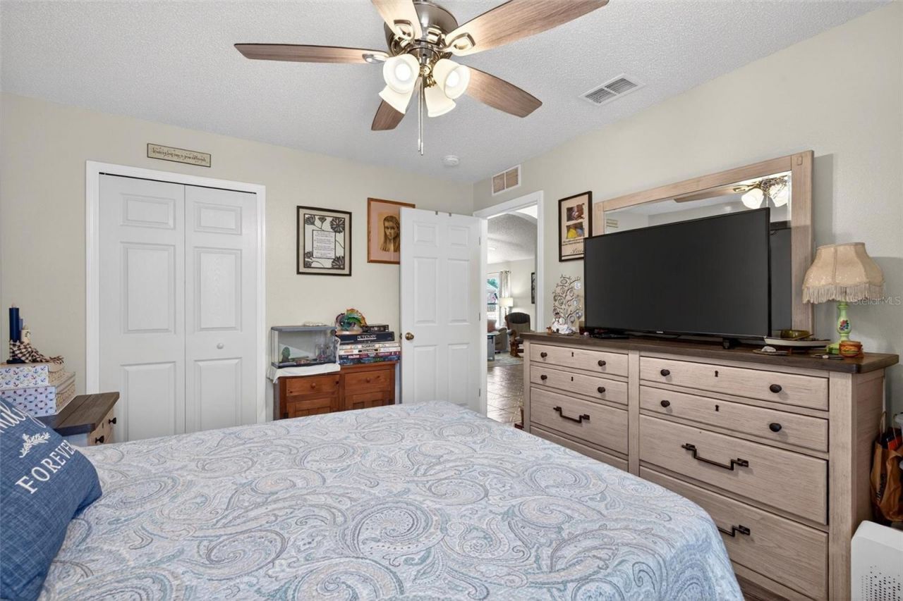 341 Mariners Gate Drive, Edgewater, FL 32141 Photo