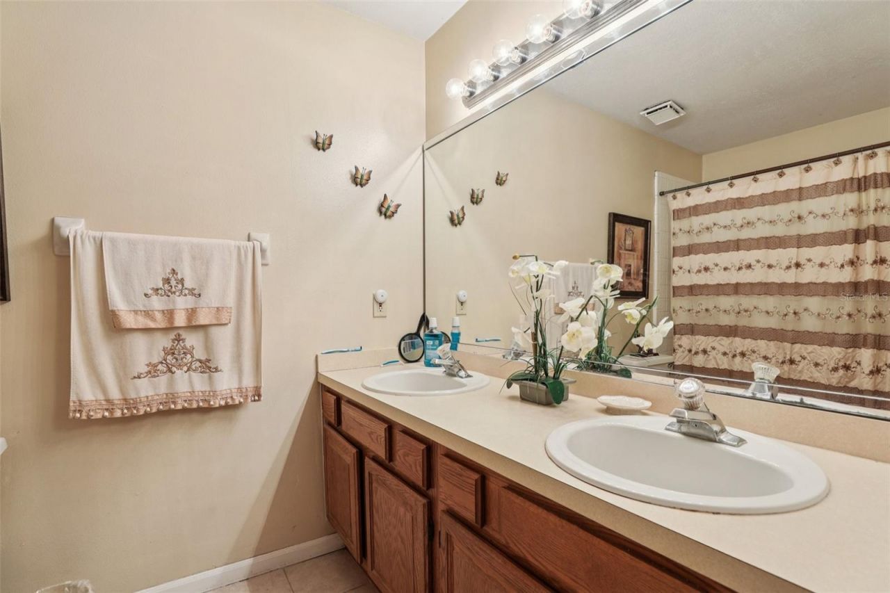 3521 Molona Drive, Orlando, FL 32837 Photo