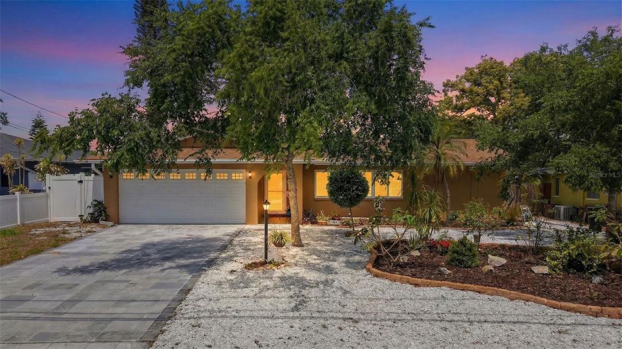 14649 Bay Drive, Largo, FL 33774 Photo