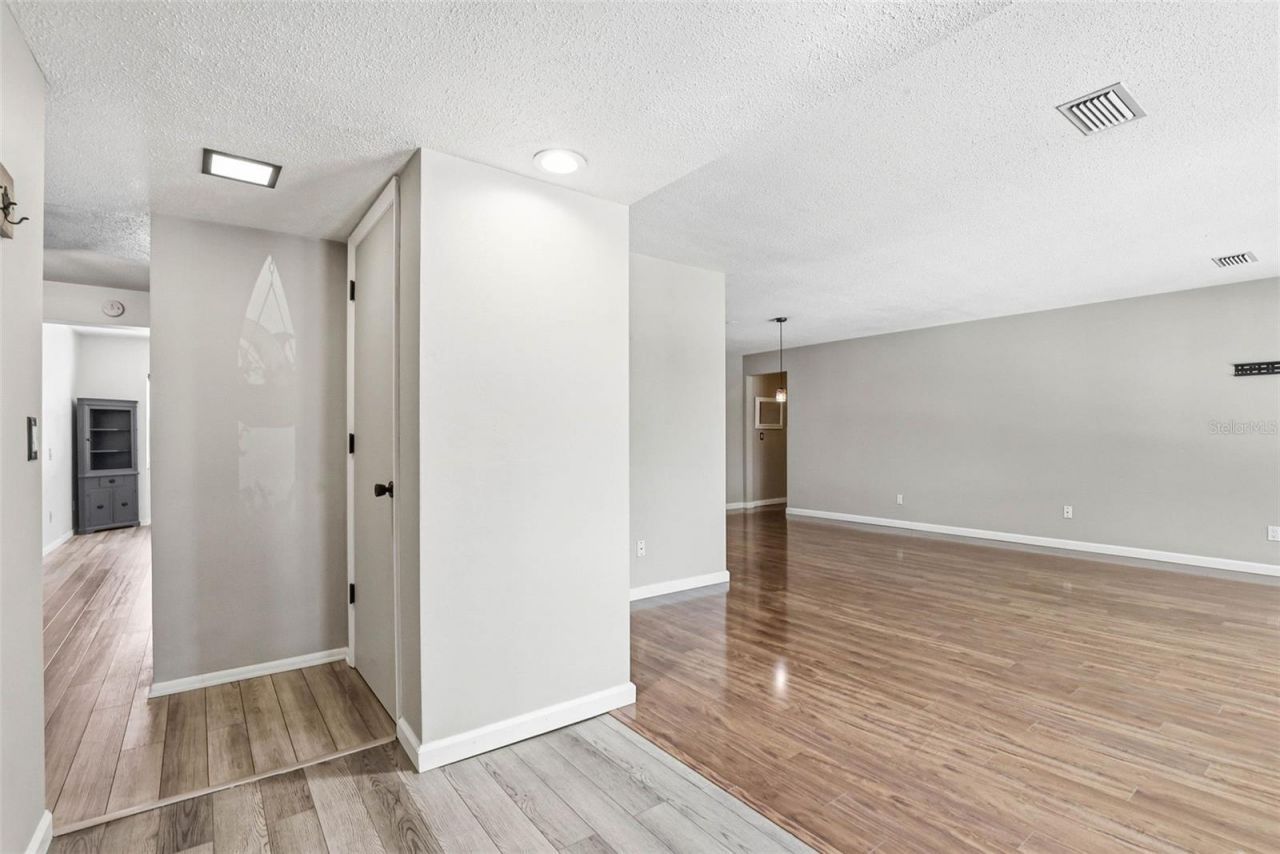 14649 Bay Drive, Largo, FL 33774 Photo