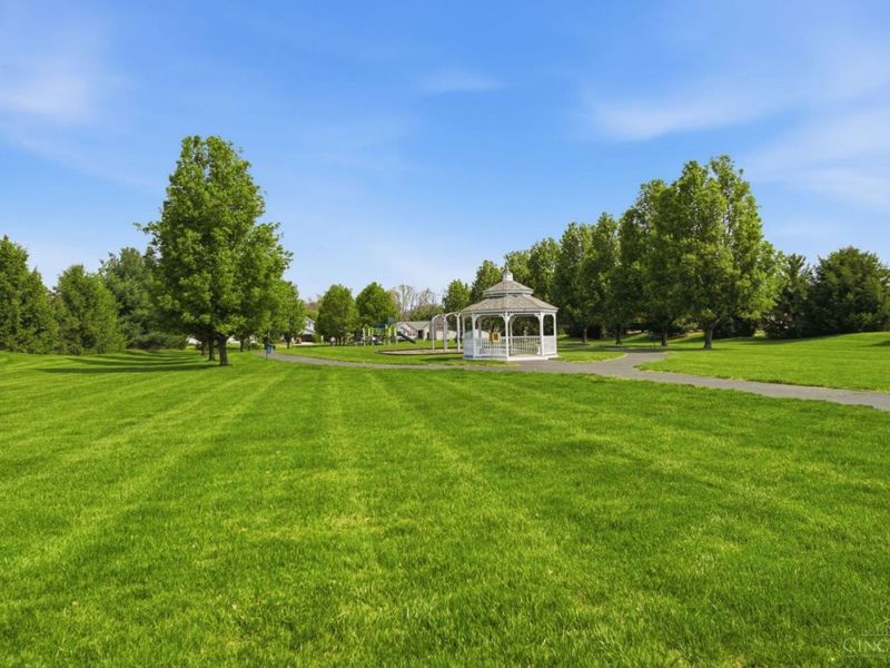 1207 Durbin Terrace, Maineville, OH 45039 Photo 11