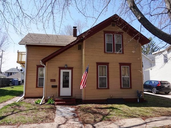428 N Farwell Street, Eau Claire, WI 54703