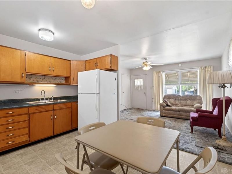 1330 Kapok Street, Fairborn, OH 45324 Photo 14