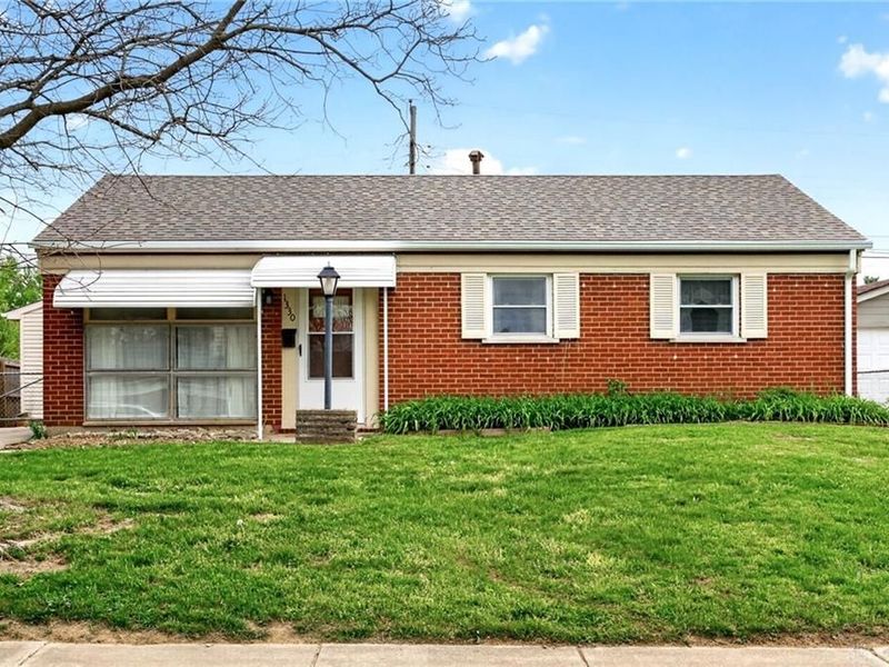 1330 Kapok Street, Fairborn, OH 45324 Photo 2