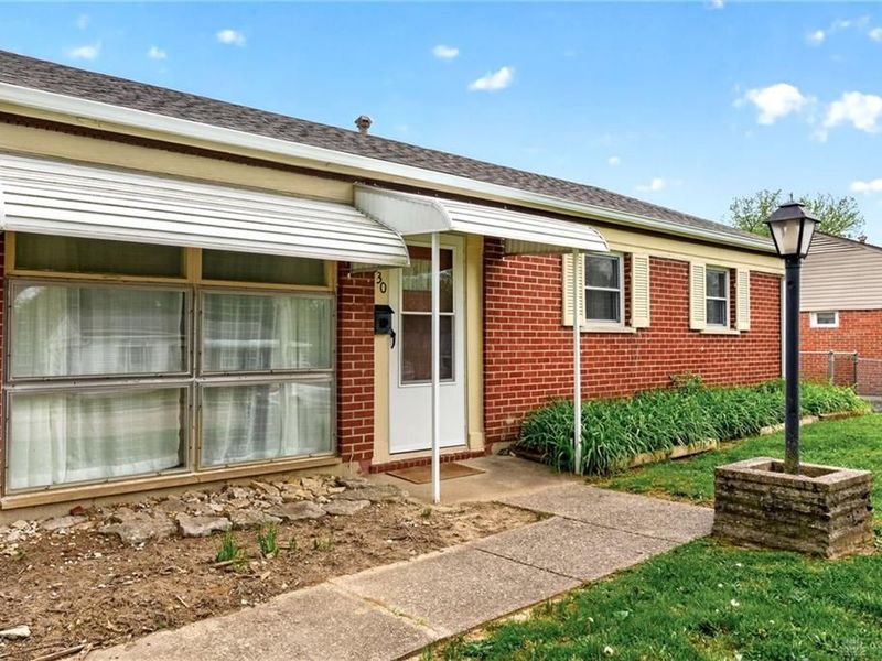 1330 Kapok Street, Fairborn, OH 45324 Photo 4