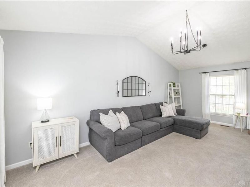 10051 Edgerton Drive, Miamisburg, OH 45342 Photo 13