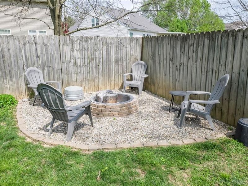 10051 Edgerton Drive, Miamisburg, OH 45342 Photo 38