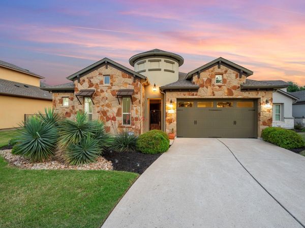 362 Wellington DR, Austin, TX 78737
