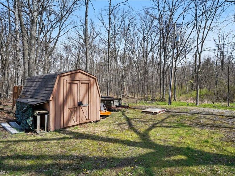 9235 Cable Line Road, Diamond, OH 44266 Photo 18