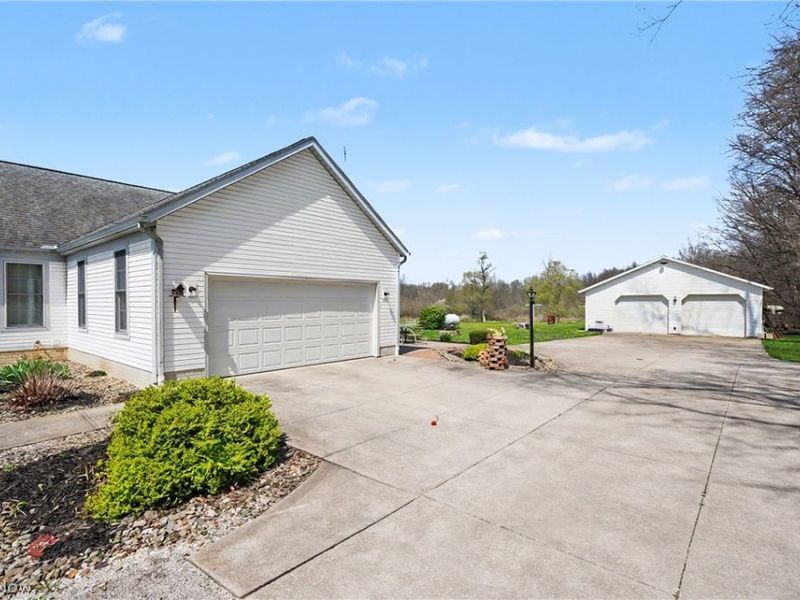 9235 Cable Line Road, Diamond, OH 44266 Photo 19