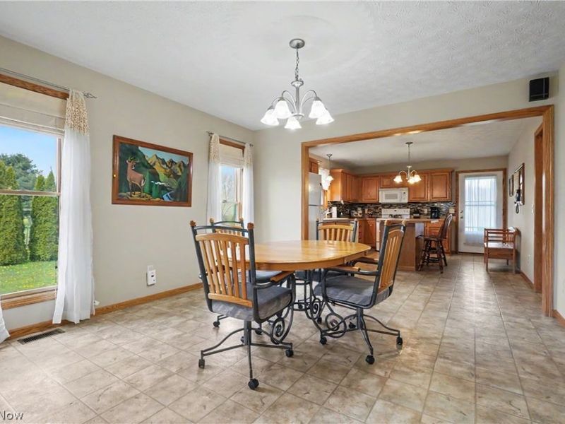 9235 Cable Line Road, Diamond, OH 44266 Photo 24