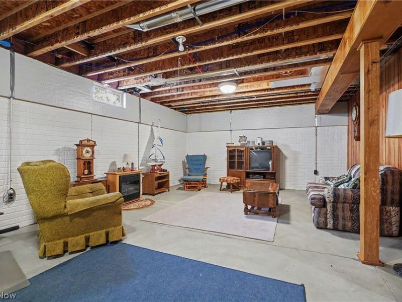 9235 Cable Line Road, Diamond, OH 44266 Photo 40