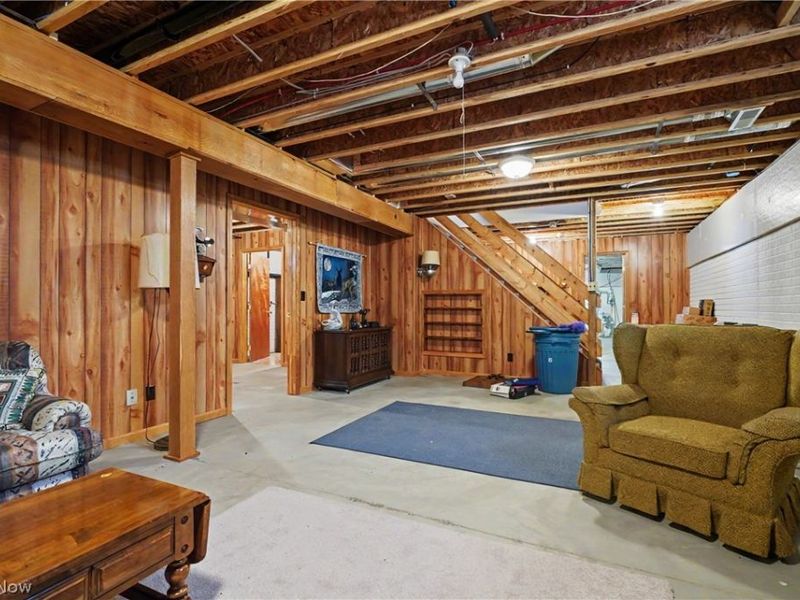 9235 Cable Line Road, Diamond, OH 44266 Photo 41