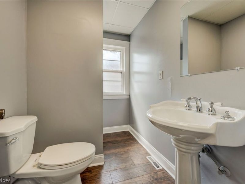 4432 Pearl Road, Cleveland, OH 44109 Photo 17