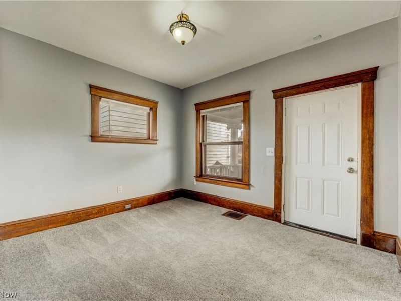 4432 Pearl Road, Cleveland, OH 44109 Photo 5