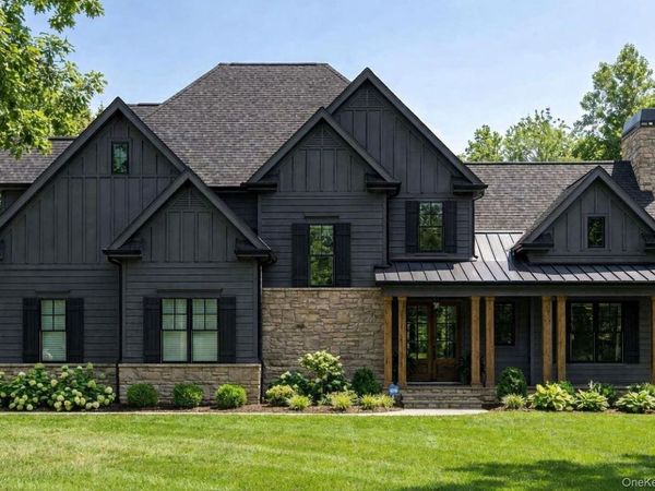 26 Gentry Bend, Poughkeepsie, NY 12603