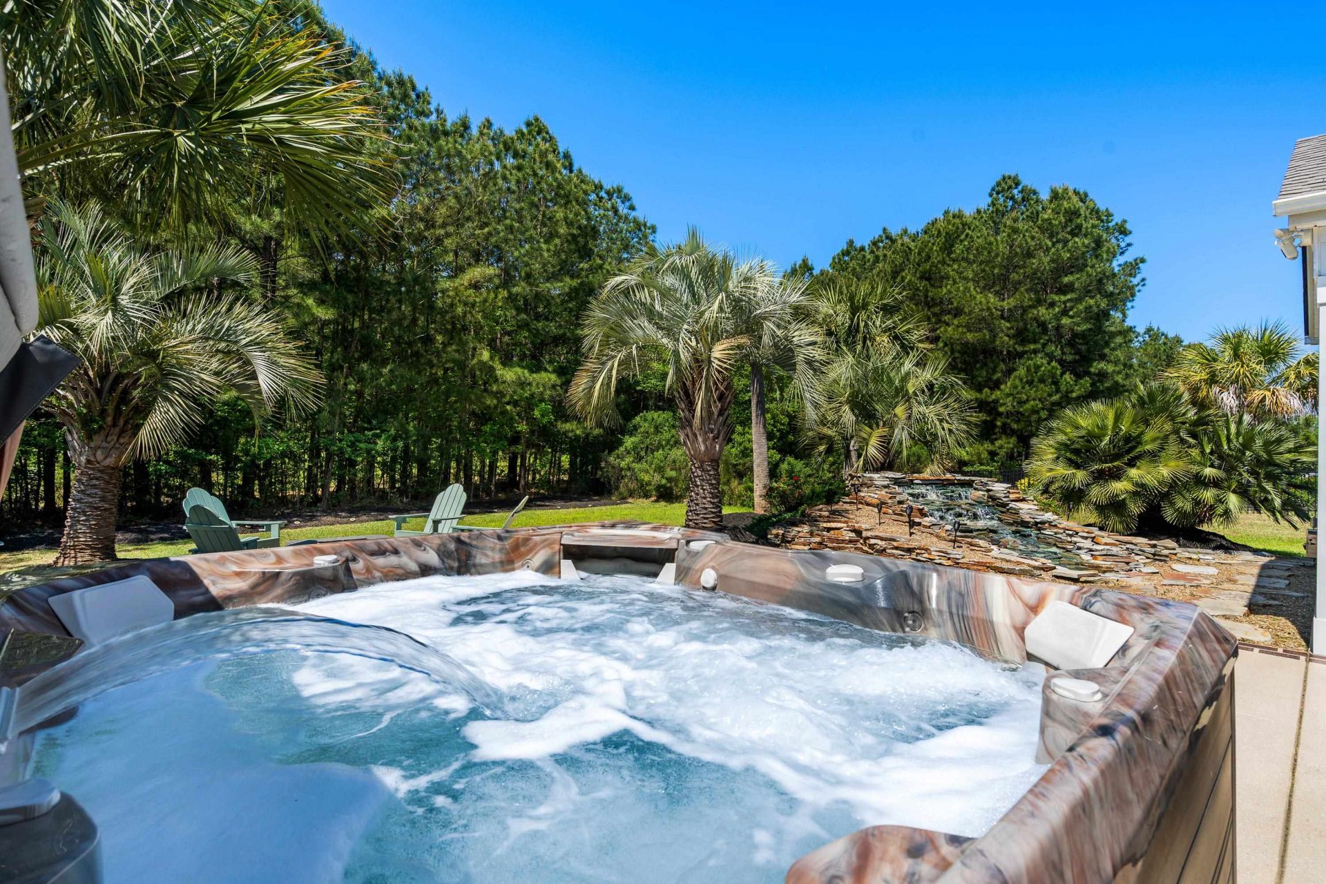 526 Carnaby Loop Photo 13