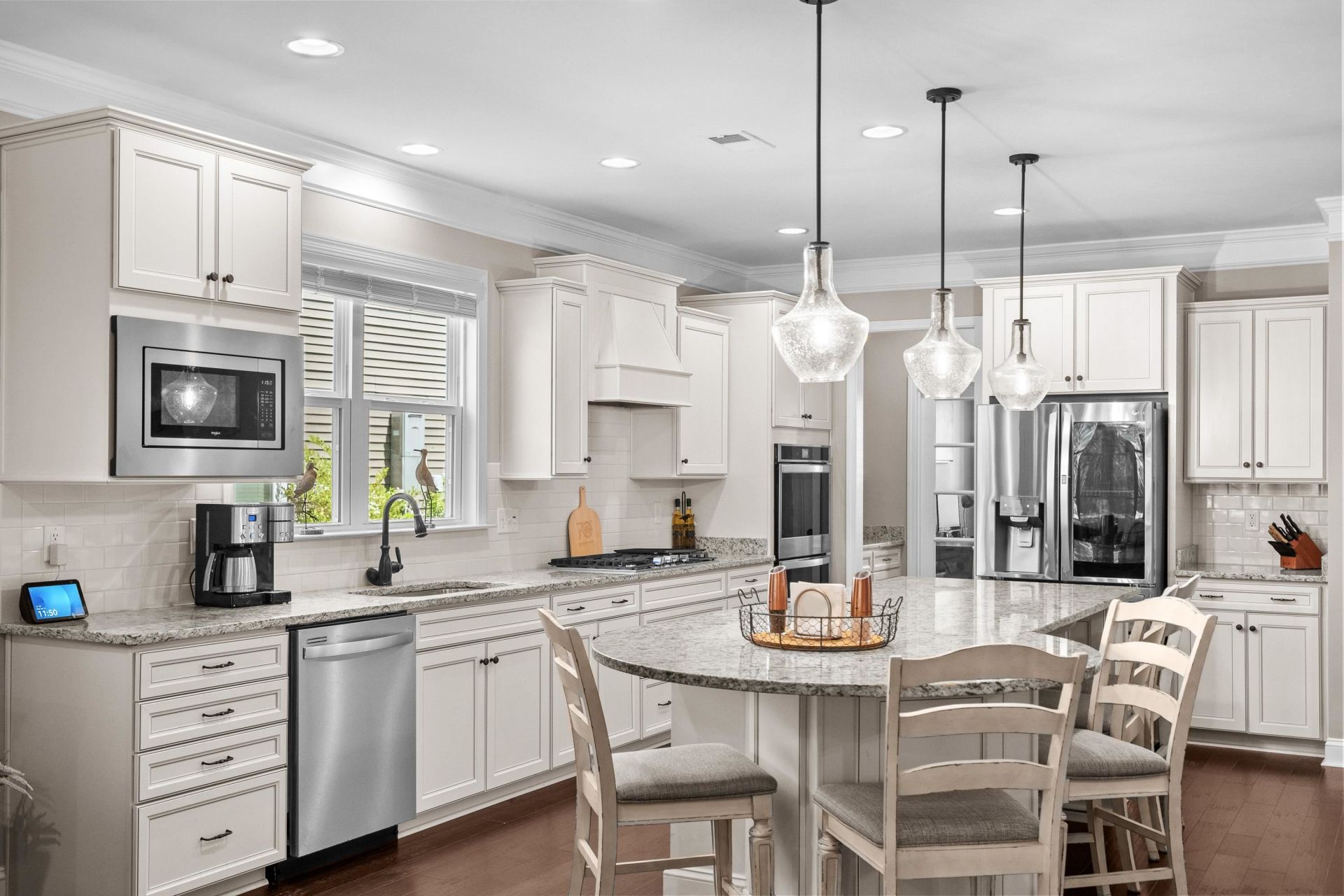 526 Carnaby Loop Photo 18