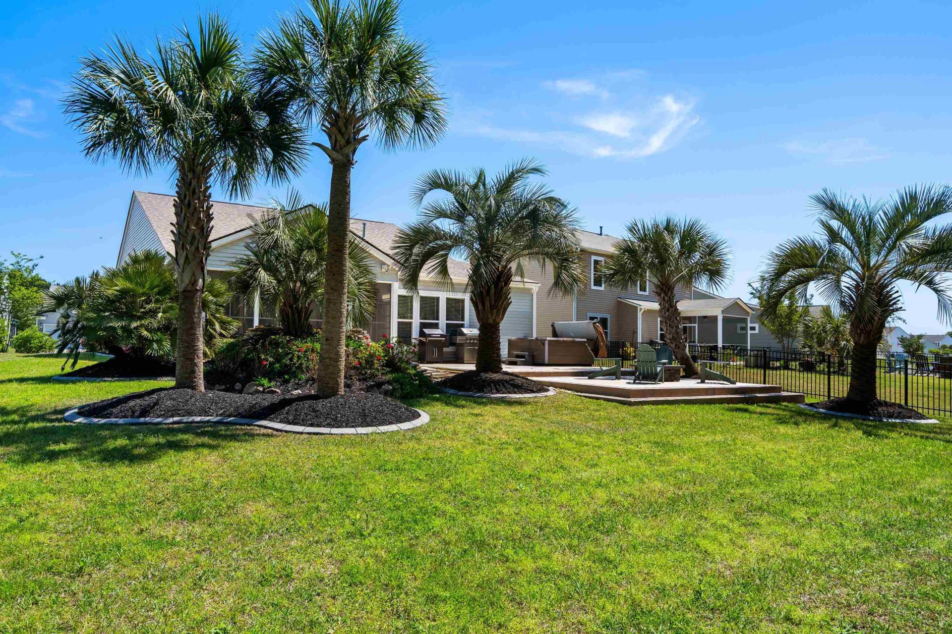 526 Carnaby Loop Photo 34