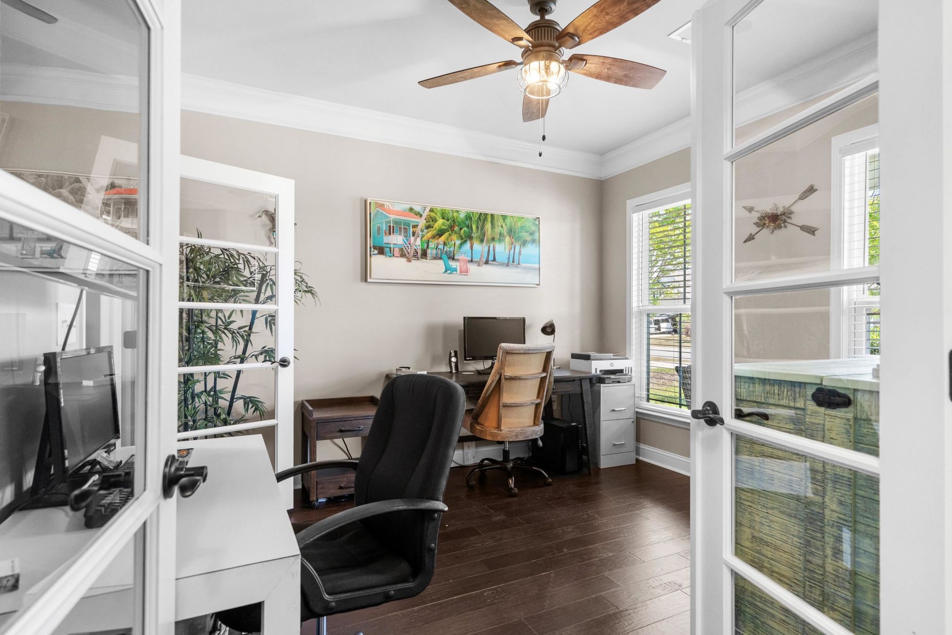 526 Carnaby Loop Photo 42